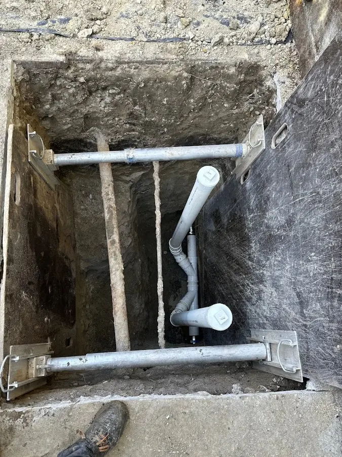 Experienced plumber completing Gas Line Repair work in Vine Grove